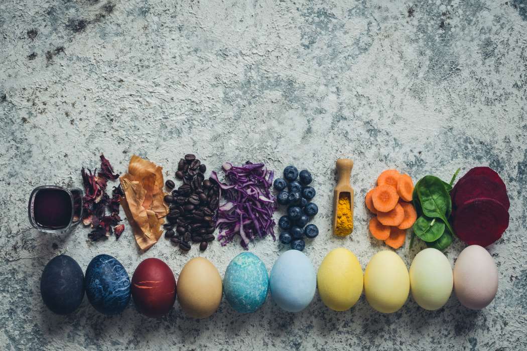Pirhi, naravno, naravne barve, jajca 2