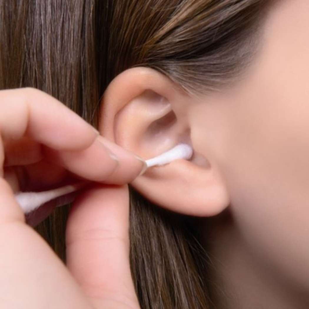 Resnice o čiščenju ušes