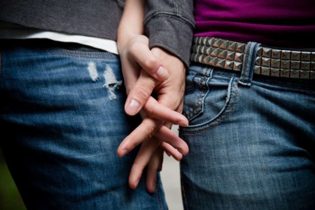 Do’s-and-Don’ts-in-a-teenage-relationship