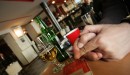 gostilna pitje alkohol pijanec šank bar