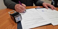 Mirna, podpis pogodbe za odkup CN, zupan in direktor, foto Lapego (2)