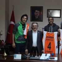 vujacic twitter