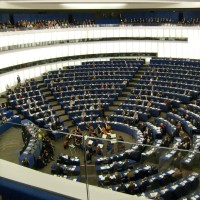 FOTO1 eu evropski parlament strassbourg tony
