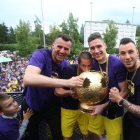 937-7-pokal handanovic dw