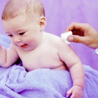 otrok cepljenje injekcija