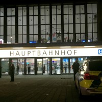 Düsseldorf, železniška postaja, napad s sekiro