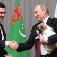 vladimir putin,kužek, zvesti, turkmenistan