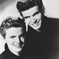 Brata Everly sta orala ledino country rocka in bila eden največjih duetov vseh časov