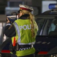 policija policistka meritev hitrosti radar avstrija