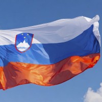 slovenija zastava
