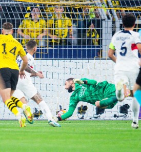Borussia Dortmund z rahlo prednostjo v Pariz