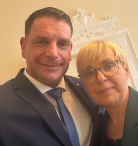 Stevanović s selfijem s kosila pri predsednici Pirc Musar