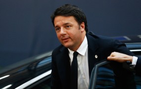 Renzi posvaril Merklovo: Če se Evropa odpove schengnu, se odpove sami sebi