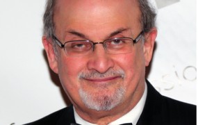 Švedska akademija po 27 letih molka obsodila fatvo nad Rushdiejem