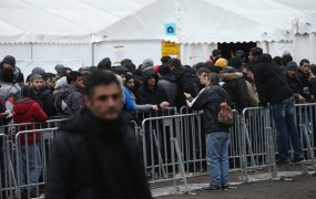 Marca v Nemčiji 66 odstotkov manj prošenj za azil kot v februarju