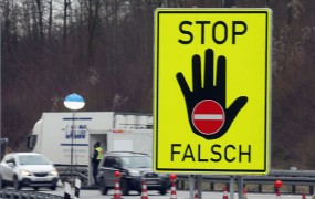 Avstrija, Nemčija in še štiri države EU želijo podaljšati nadzor na mejah