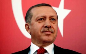 Veleposlanik EU v Ankari je razjezil Turke, ki mu očitajo, da jih z izjavami ponižuje