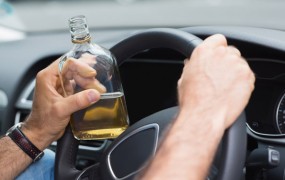 Dolenjci letos še posebej radi pijani sedejo za volan
