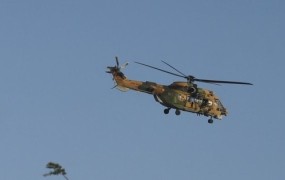 Turčija zahteva izročitev pučistov, ki so s helikopterjem pobegnili v Grčijo