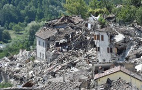 Število smrtnih žrtev potresa v Italiji naraslo na 267