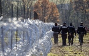 Tudi Srbija razmišlja o ograji na meji