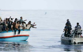 Že 300.000 migrantov je letos prečkalo Sredozemsko morje