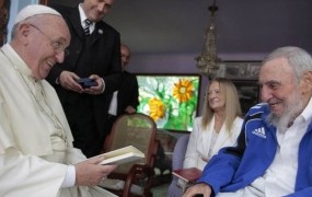Sramota: EU se klanja diktatorju; papež Frančišek bo molil za Castra