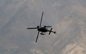 Hrvati se postavljajo z ameriškimi helikopterji
