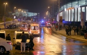 Že 44 žrtev bombnega napada v Istanbulu