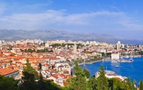 Tako to počnejo Hrvati: oficir JLA v zapor zaradi bombardiranja Splita