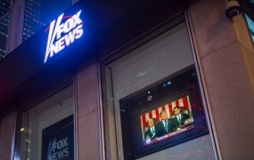 Sprenevedanje kabelskih operaterjev ne pozna meja - še naprej blokirajo Fox News