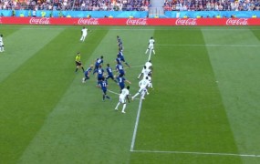 Fifa s spremembo pravila prepovedanega položaja do več golov