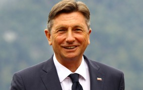 Pahor gre v Pariz navijat za Rogliča in Pogačarja, pa še na srečanje z Macronom