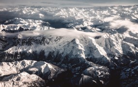 Tragedija v švicarskih Alpah: našli so ostanke petih pogrešanih smučarjev