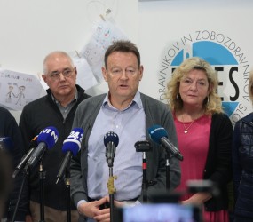 Golob napadel Fides: Ena skupina izsiljuje, da je več vredna od ostalih skupin v zdravstvu