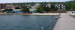 Posilstvo na portoroški plaži, zlorabljeno mladoletno dekle