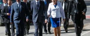 Naveza Novak-Peterle-Bogovič jim poganja strah v kosti