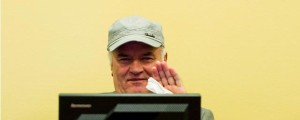 Za Mladića zahtevajo dosmrtni zapor