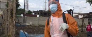 Ebola se vrača, nova smrtna žrtev