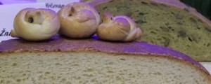 Skrivnost dobrega kruha je ženska roka