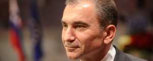 Vebrov predlog za prepoved izterjave dolga na standardno stanovanje