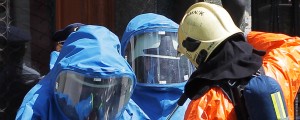Napad z belim prahom na slovensko politiko