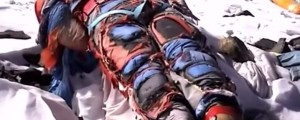 Na Everestu vsaj 200 trupel, ki so jih pustili za opozorilo