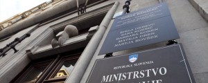 Ministrstvo za zdravje z navodili za zdravstveno obravnavo migrantov