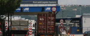 Uničenje Luke Koper? Odgovorni stopili v bran Nemcu in usmerjenosti v razvoj