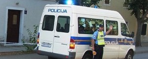 Otok Brač preplavljen s policijo