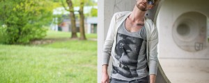 Ko imaš album, glasbo držiš v roki