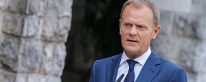 Tusk upa, da arbitraža med Slovenijo in Hrvaško ni mrtva