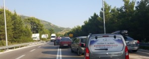 V trčenju umrl potnik iz fiat punta