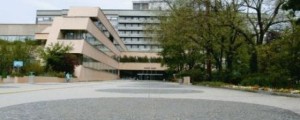 V ljubljanskem UKC opozorili na manj poznano bolezen distonija